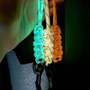 Swivel Bolt Snap with Braided Rope (glow-in-the-dark) Water Pro